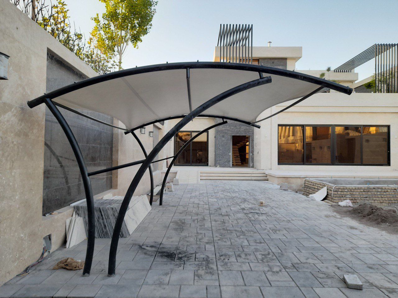 اجرای سایبان برای منازل و مغازه‌ها